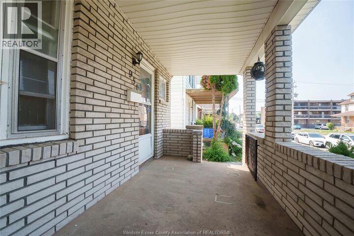 Property Photo:  950 Elsmere  ON N9A 2A9 