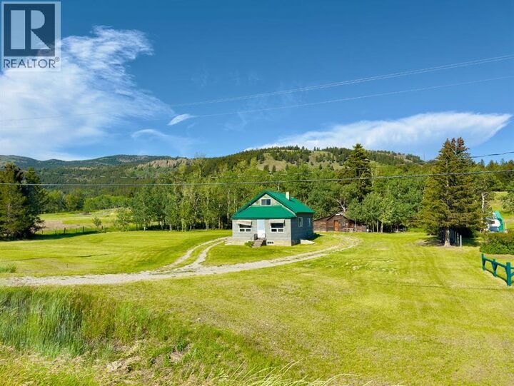 Property Photo:  23005 27 Avenue  AB T0K 0C0 