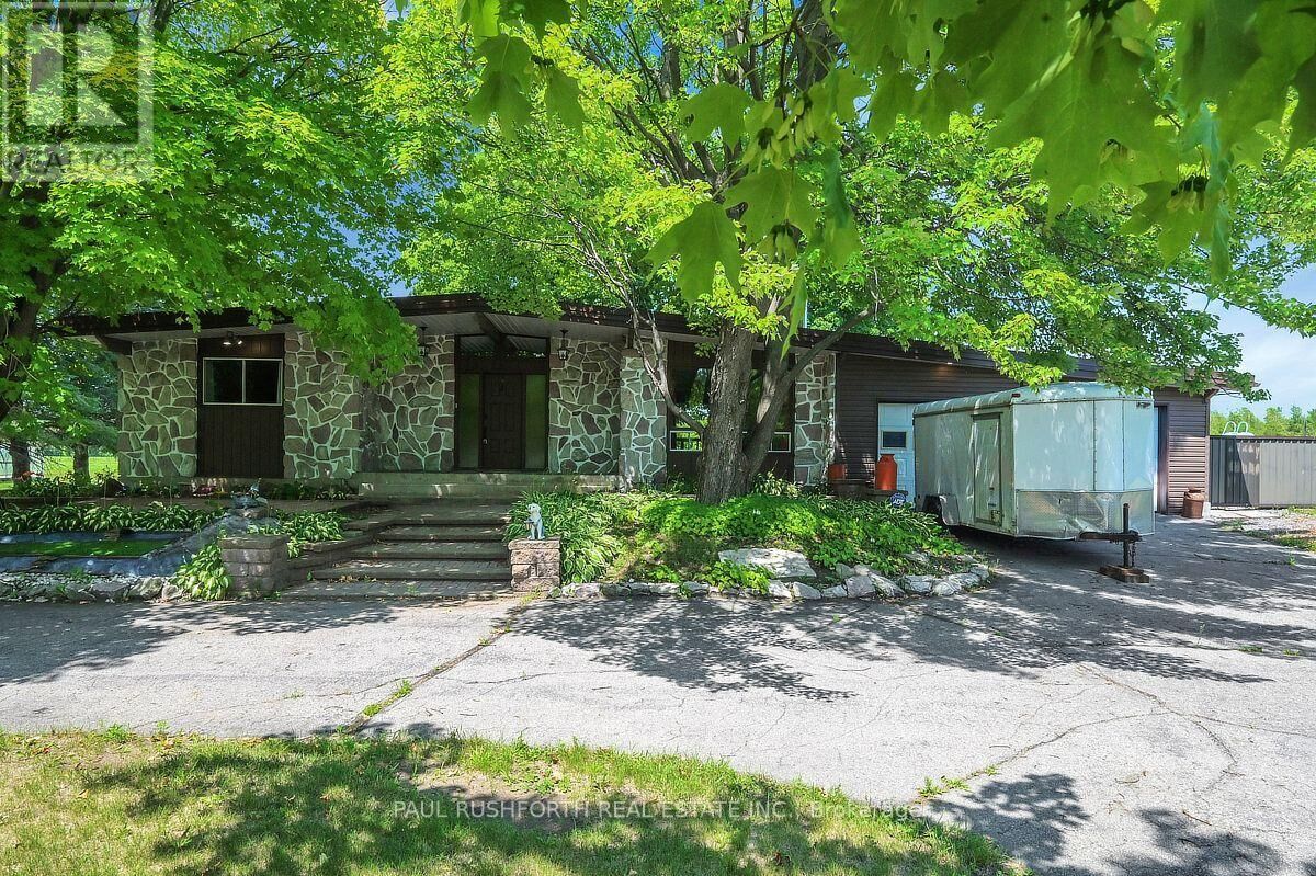 Property Photo: 4866 County Road 17 Road ON K0B 1A0