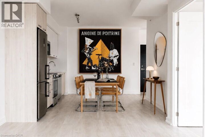 Photo de la propriété: 75 James Street 2512 ON L8P 2Y9