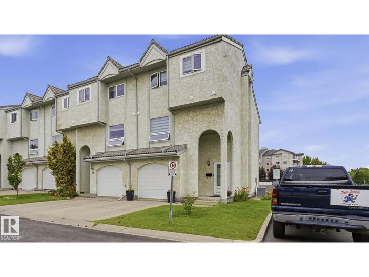 Property Photo:  #17 9505 176 St NW  AB T5T 5Z4 