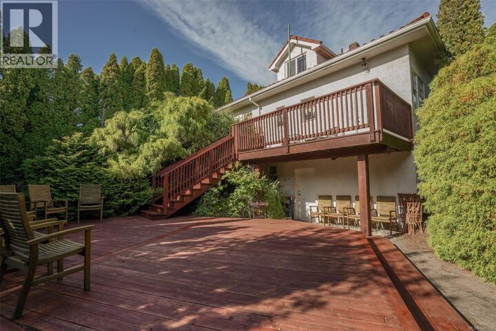 Property Photo:  1295 Santa Rosa Avenue  BC V8Z 2V5 