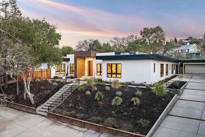 Property Photo: 428 Marian Lane CA 94526