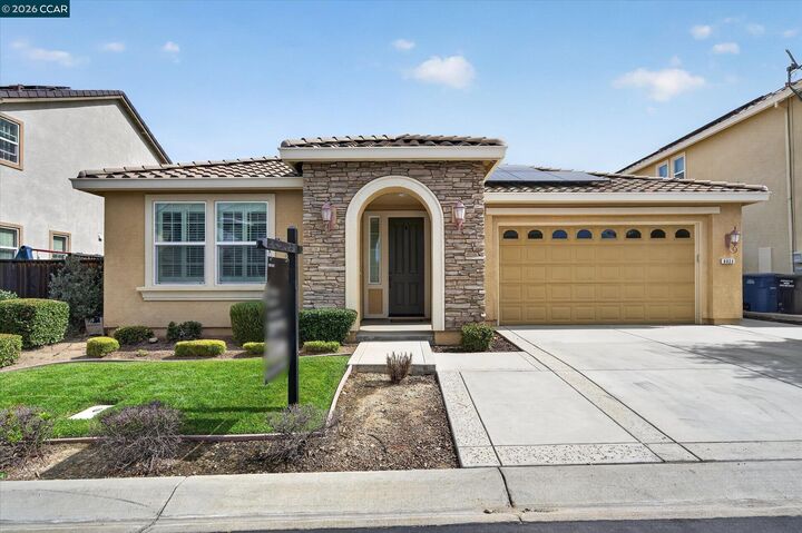 Property Photo: 8023 Westport Cir CA 94505