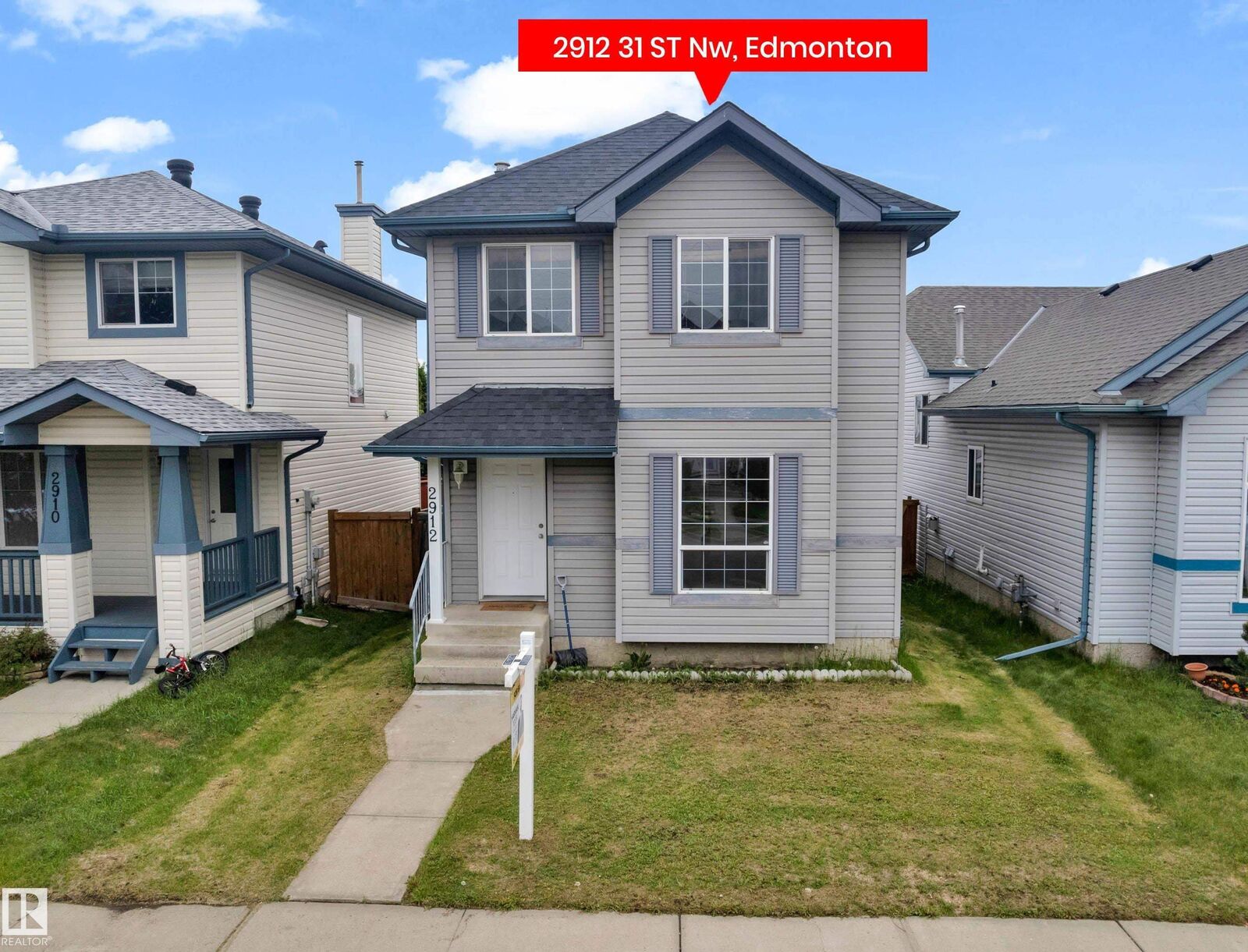 Property Photo:  2912 31 Street NW  AB T6T 1T9 