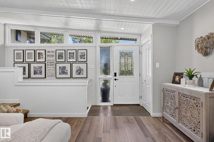 Property Photo:  4812 114A Street NW  AB T6H 3M4 