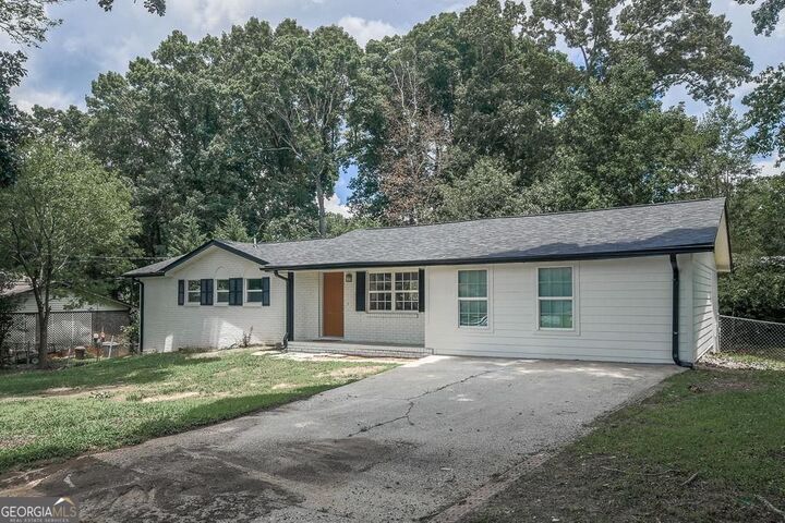 Property Photo:  3420 Nina Court  GA 30135 