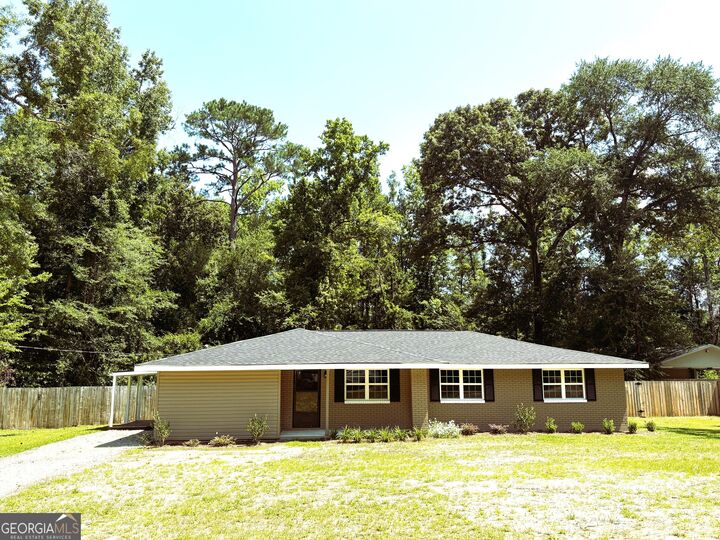 Property Photo: 228 Hobbins Drive GA 31021