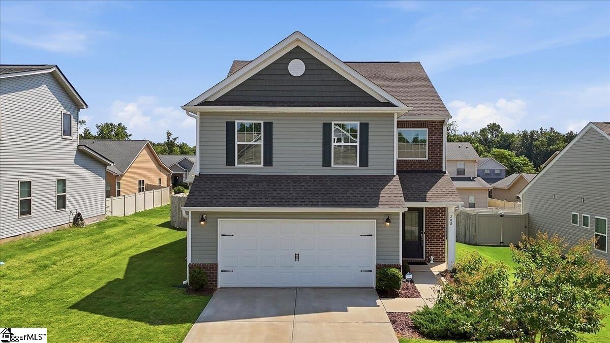 Property Photo:  208 Grassy Creek Way  SC 29670 