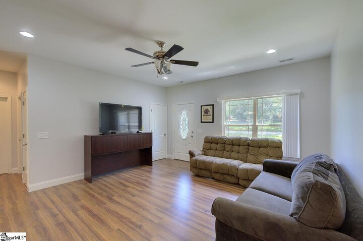 Property Photo:  274 Millwood Lane  SC 29385 