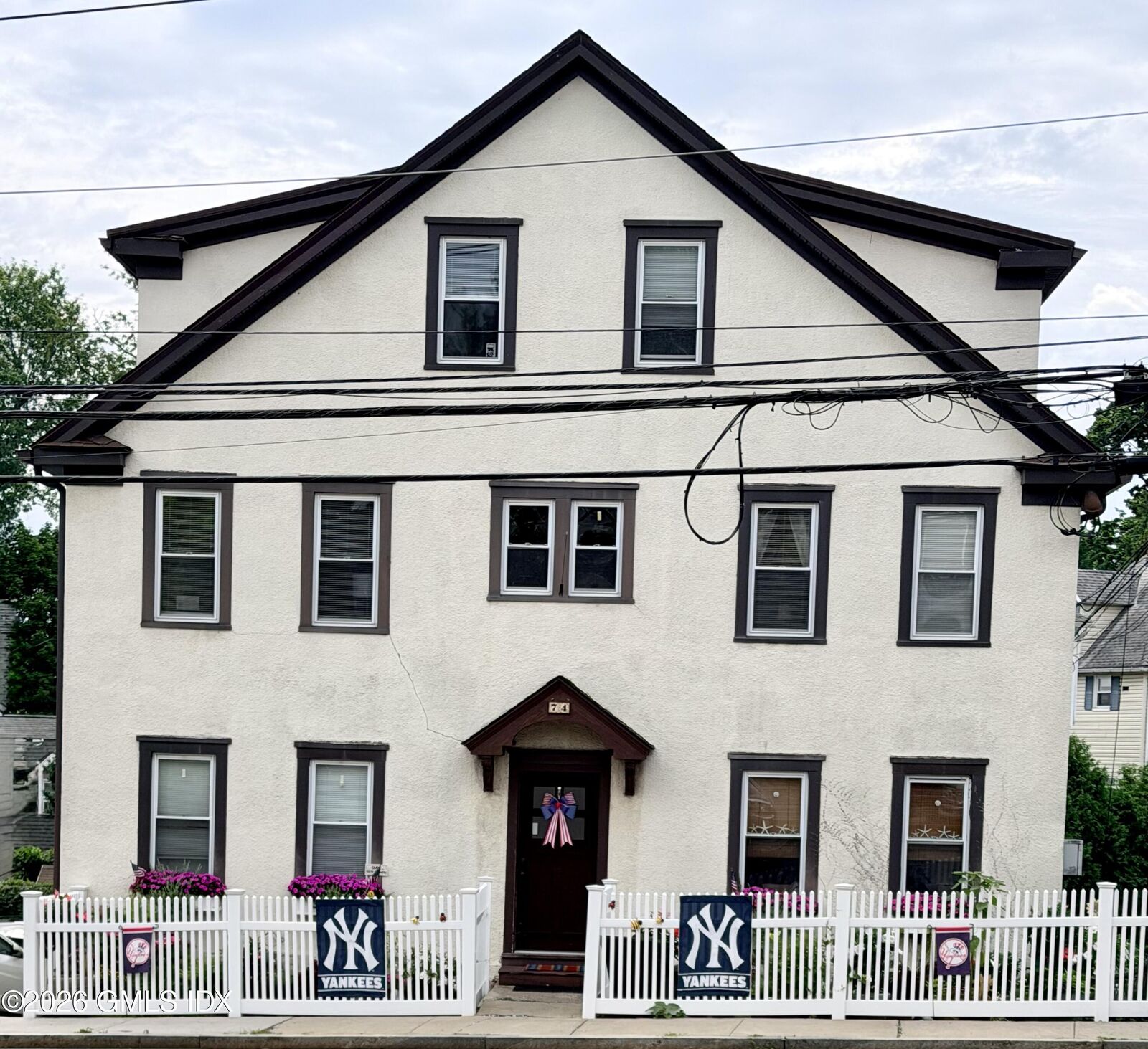 Property Photo: 74 Hamilton Avenue 3 CT 06830