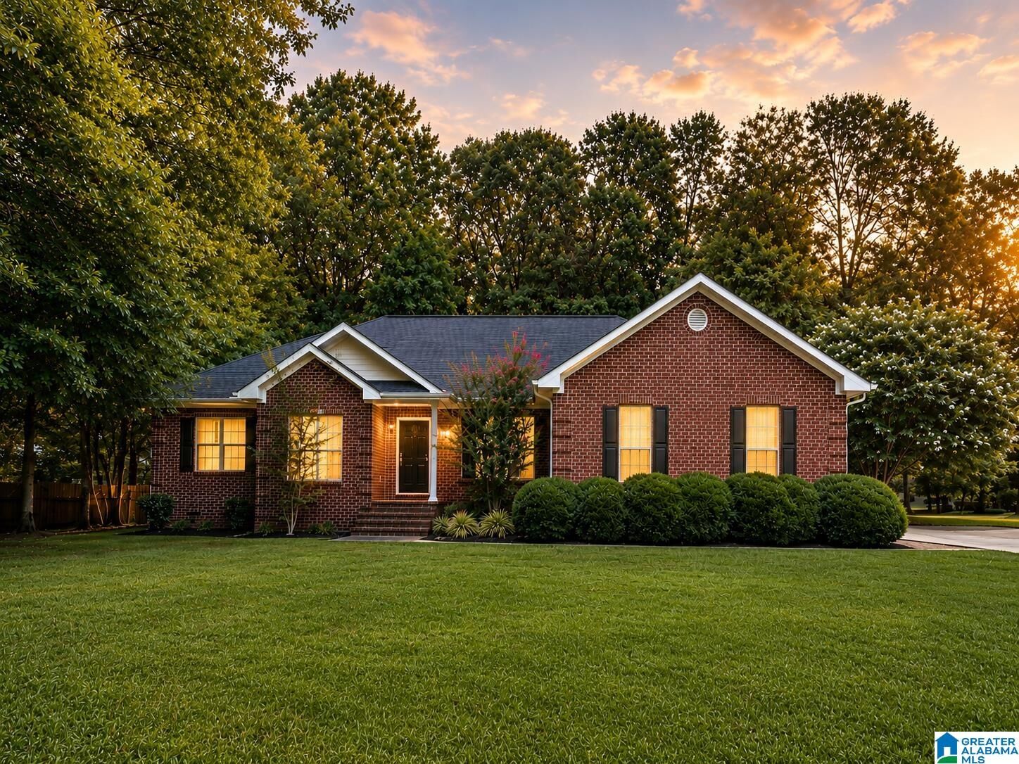 Property Photo:  204 Hazel Creek Trail  AL 36207 