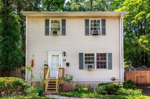 Property Photo:  19 Franklin Pl  NJ 07601 