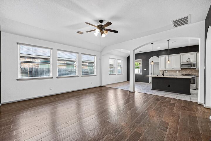 Property Photo: 19230 S Cottonwood Green Lane TX 77433
