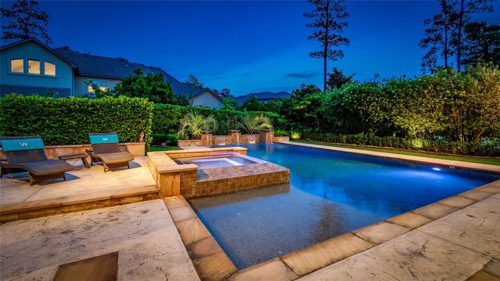 Property Photo: 75 S Player Crest Circle TX 77382