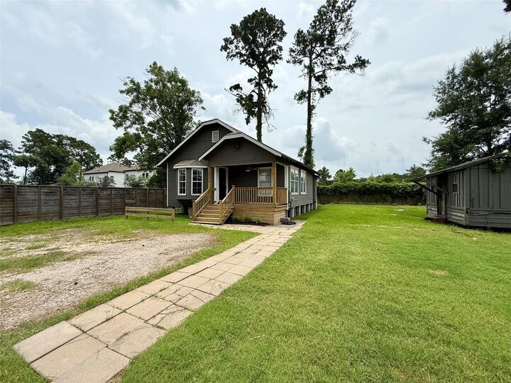 Property Photo: 2519 Paul Quinn Street TX 77091