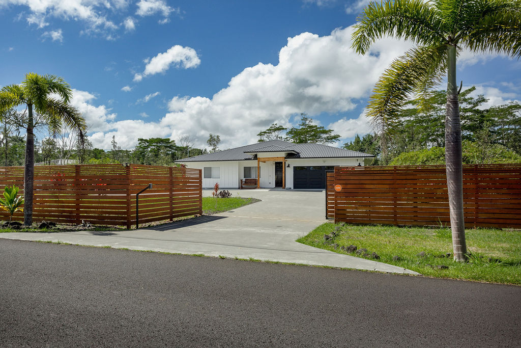 Property Photo:  15-1638 30th Ave  HI 96749 