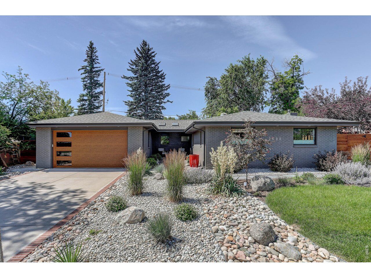Property Photo: 2690 University Heights Ave CO 80302