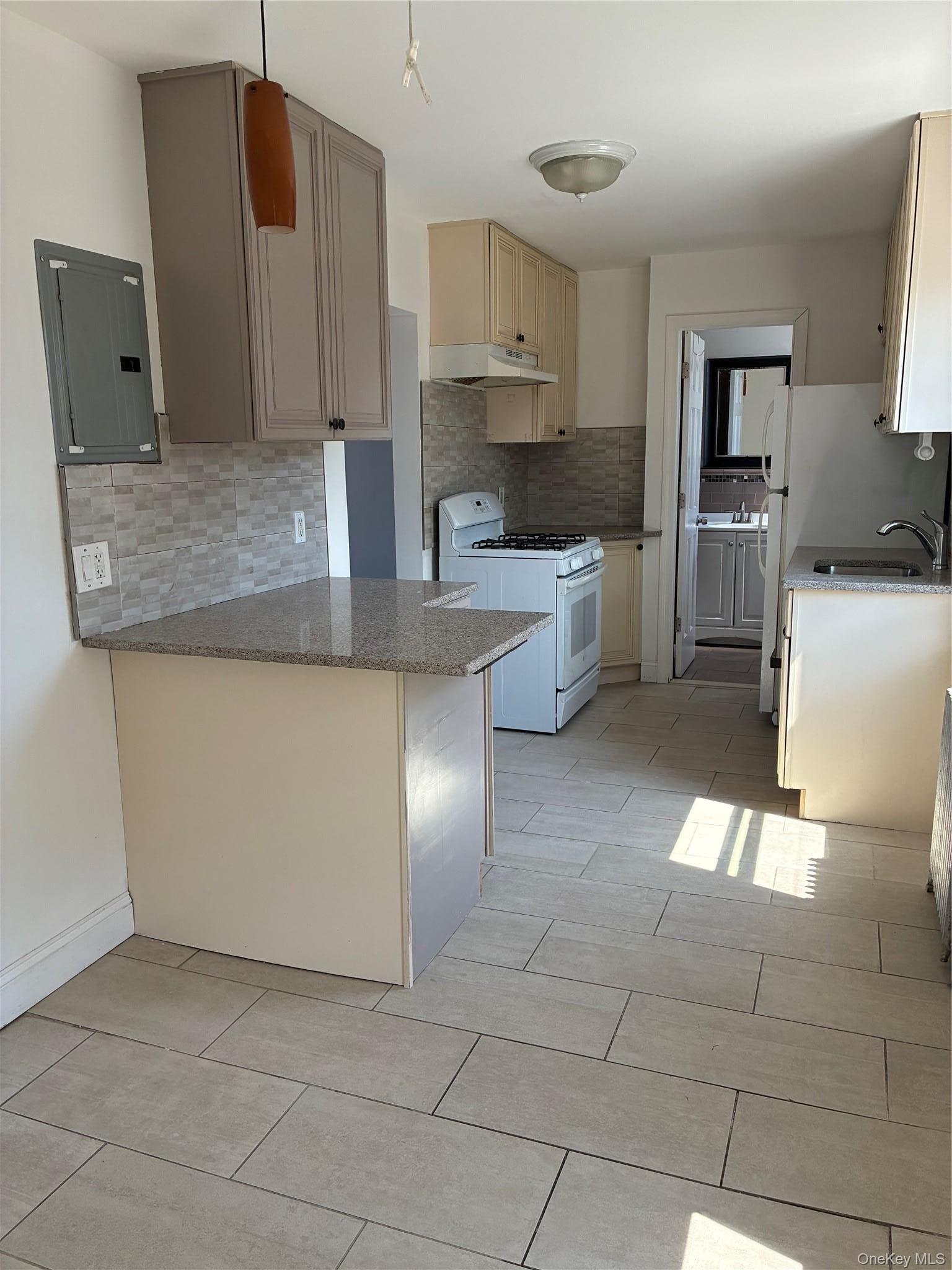 Property Photo:  4312 23rd Avenue 3  NY 11105 