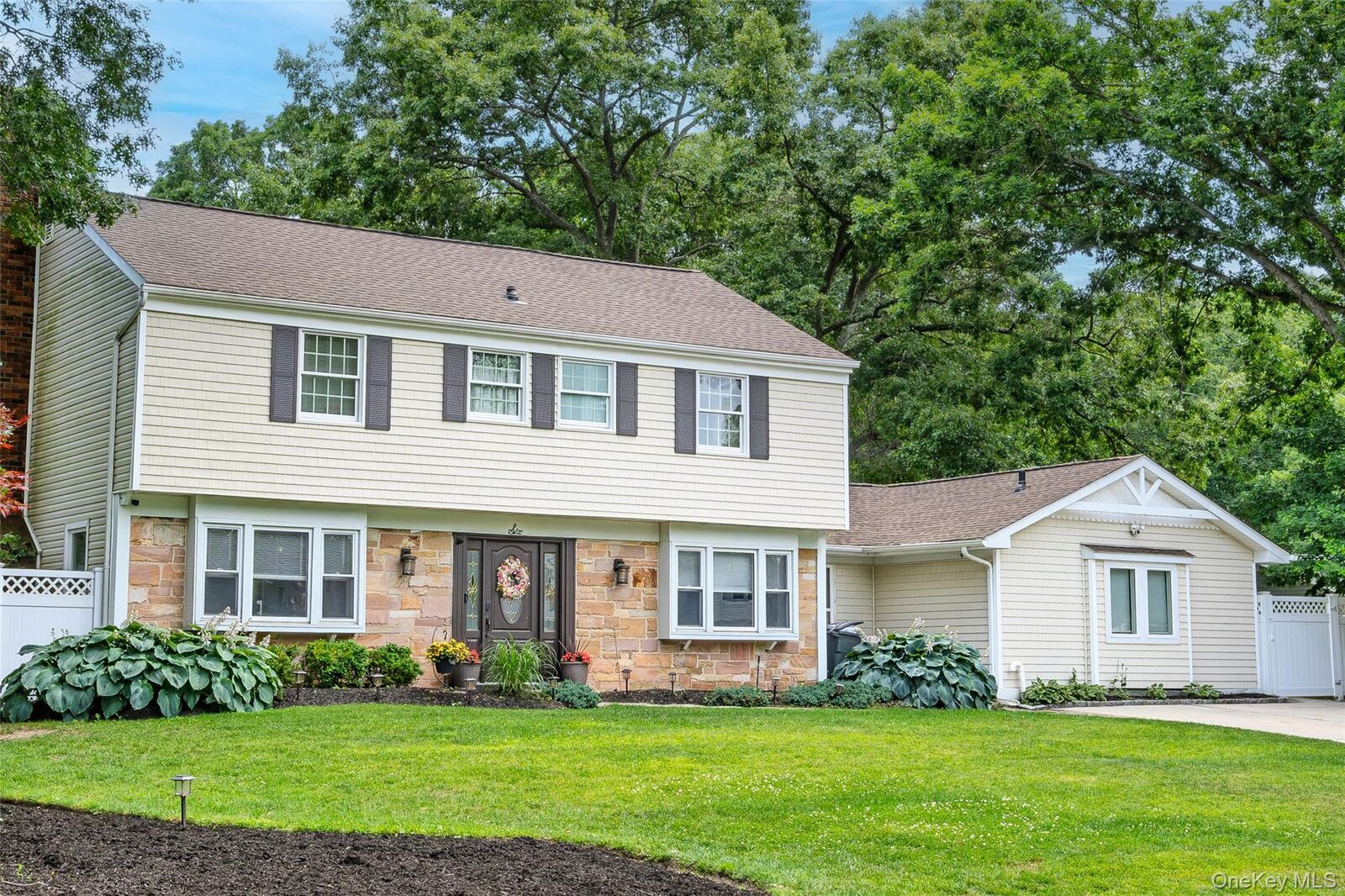 Property Photo: 6 Stratton Lane NY 11790