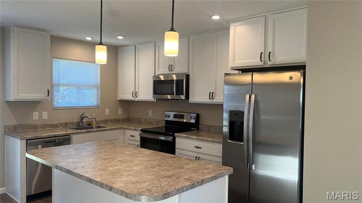 Property Photo:  320 Newbridge Way  MO 63368 