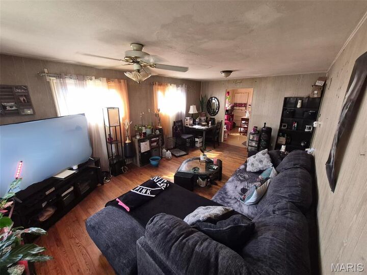 Property Photo:  6212 Lexington Avenue  MO 63121 