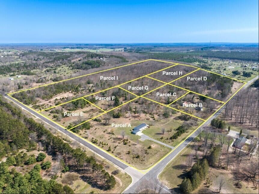 Property Photo:  Sadie Ln  MI 49614 
