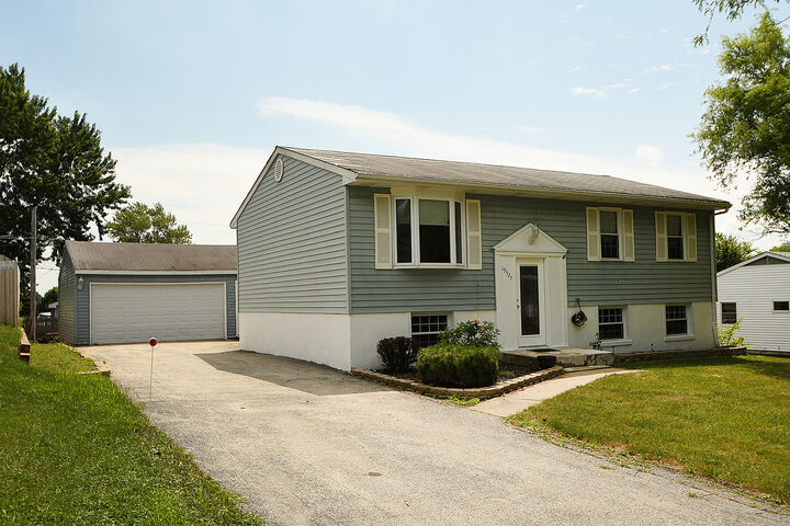 Property Photo: 19527 Sycamore Street IL 60448