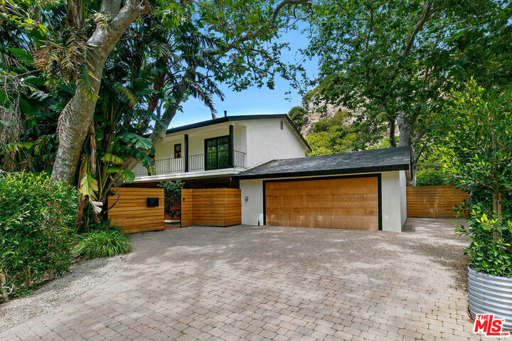Property Photo:  30601 Sicomoro Drive  CA 90265 