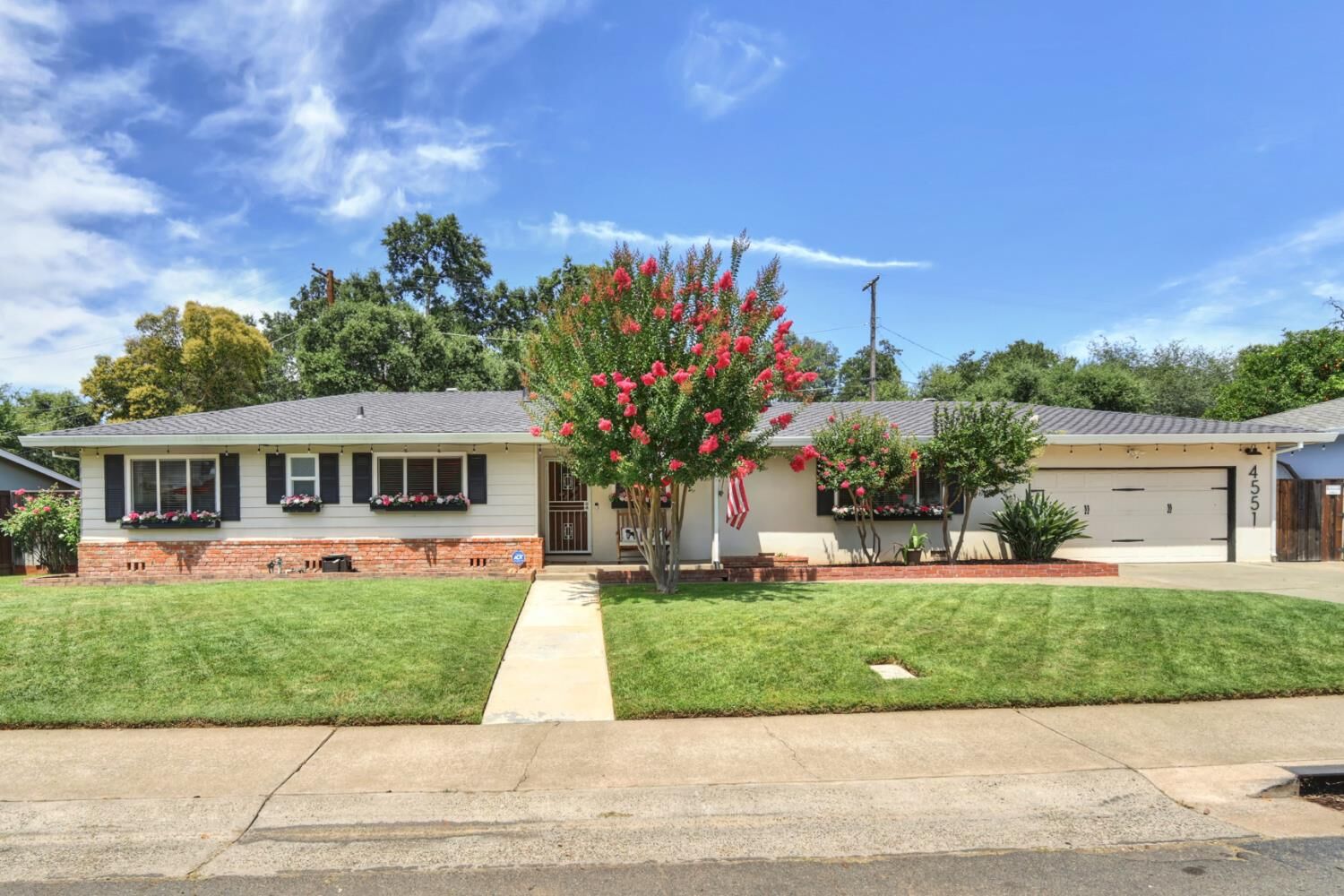 Property Photo:  4551 Dartmouth Drive  CA 95841 