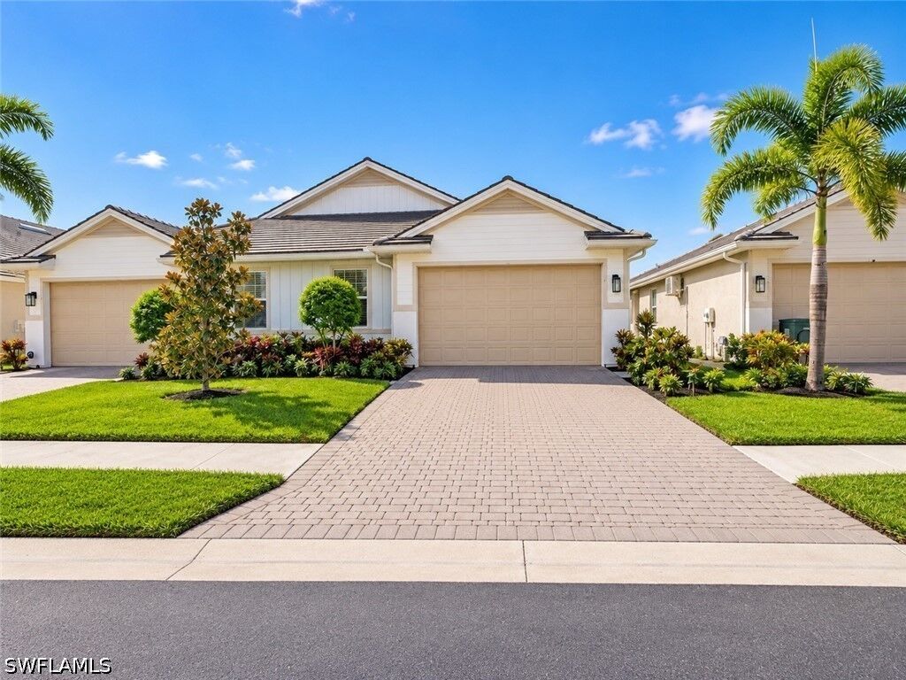 Property Photo: 1170 Tranquil Brook Drive FL 34114