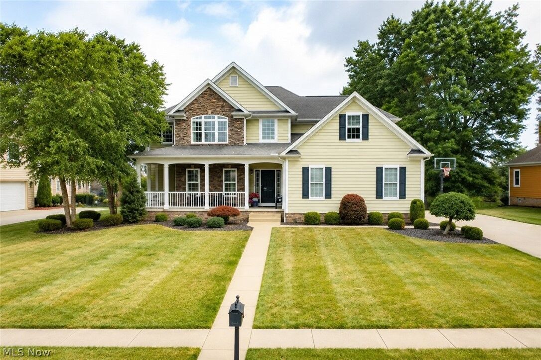 Property Photo:  3318 Hampton Hall  OH 44514 