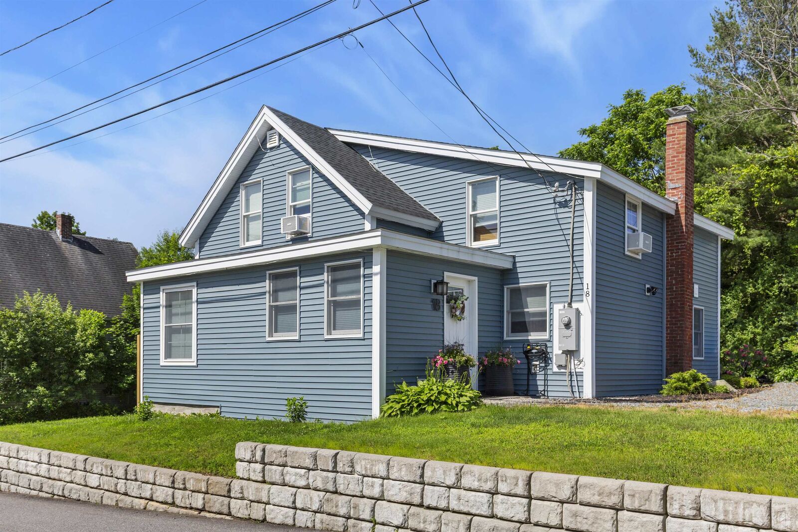 Property Photo:  18 Granite Street  NH 03766 