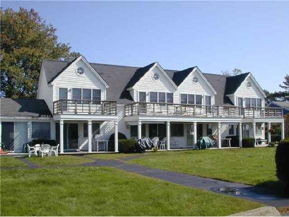 Property Photo:  901 Ocean Blvd  NH 03870 