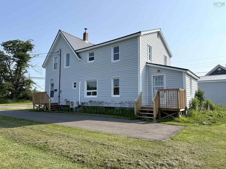 Property Photo:  149 East Pleasant Street  NS B4H 1N4 