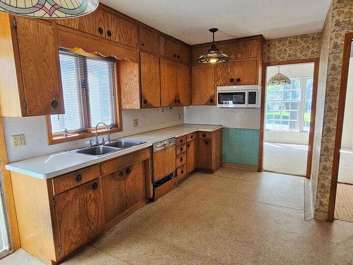 Property Photo:  1361 Scheffer Avenue  MN 55116 