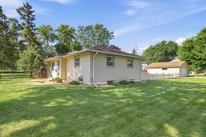 Property Photo:  6400 14th Avenue S  MN 55423 