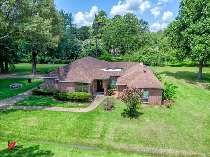 Property Photo: 9838 Ballantrae Circle LA 71106