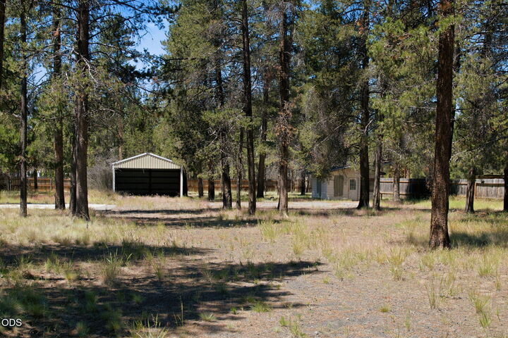 Property Photo:  52525 River Pine Road  OR 97739 