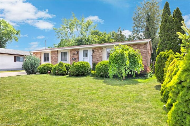 Property Photo:  1045 Reedmere Road  ON N8S 2L9 
