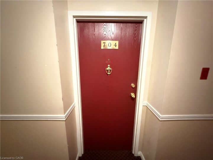 Property Photo: 99 Donn Avenue 704 ON L8G 5B2