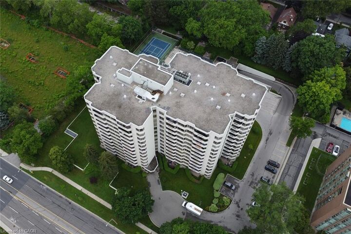 Property Photo:  1201 North Shore Boulevard E 405  ON L7S 1Z5 
