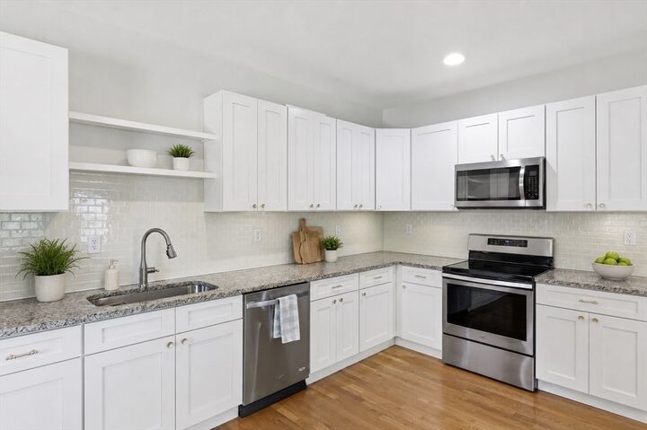 Property Photo:  94 Summit 2  MA 01510 