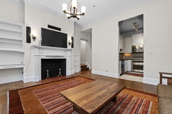 Property Photo:  280 Commonwealth Avenue 108  MA 02116 