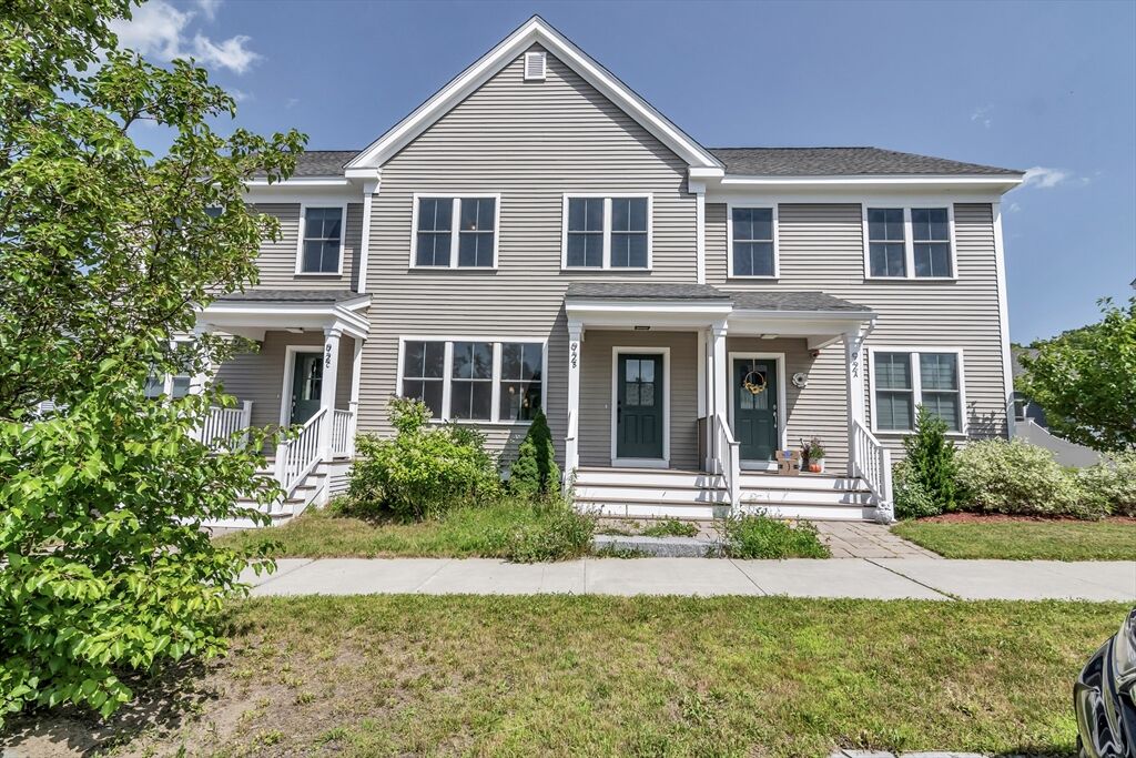Property Photo:  92 Grant Rd B  MA 01434 