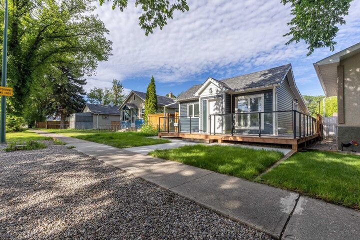Property Photo: 444 20 Street N AB T1H 3N1