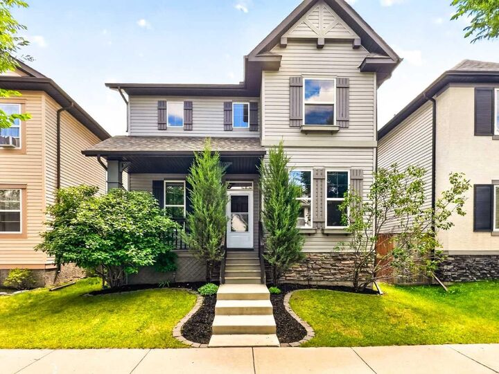 249 Elgin Manor SE — photo 1