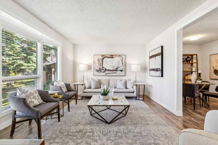 Property Photo:  31 Sunvale Court SE  AB T2X 5S7 