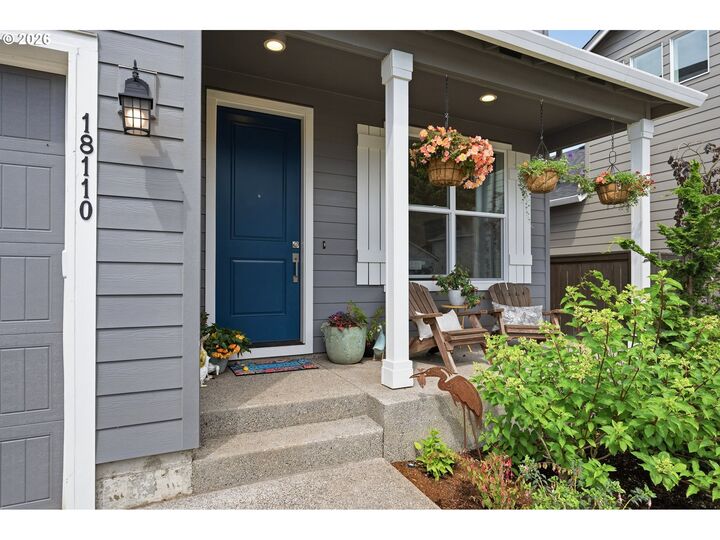 Property Photo:  18110 NE 48th Ct  WA 98686 