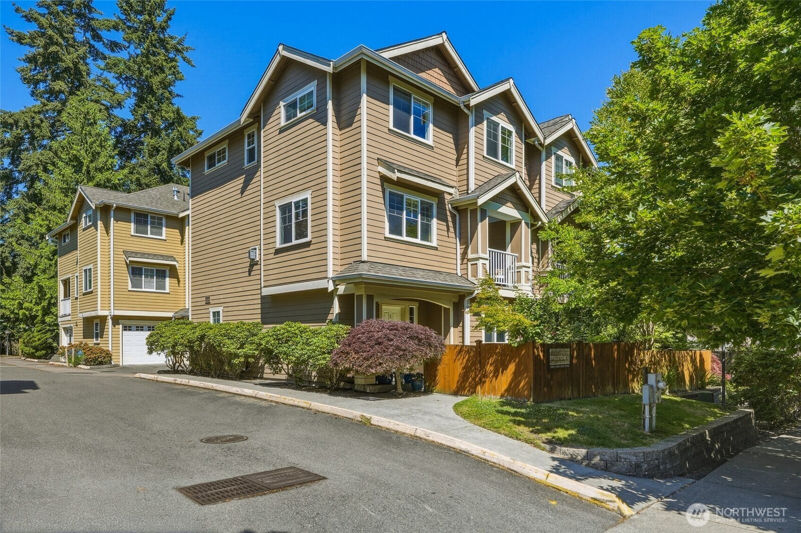 Property Photo:  21410  50th Avenue W 2  WA 98043 